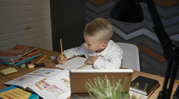 Copil neascultător? Metoda veche care rezolvă problema 