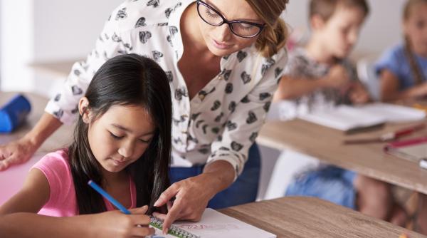 Meditațiile - un alt sistem de învățământ? / VIDEO