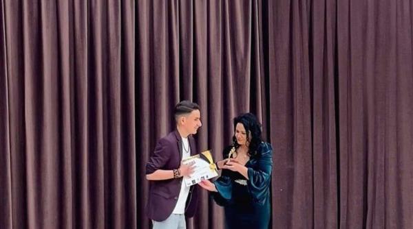 Premiu important în muzică obținut de un tânăr de 13 ani