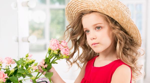 Sindromul „copilului bun”, un comportament care îi încântă pe părinți, dar este foarte dăunător pentru copii