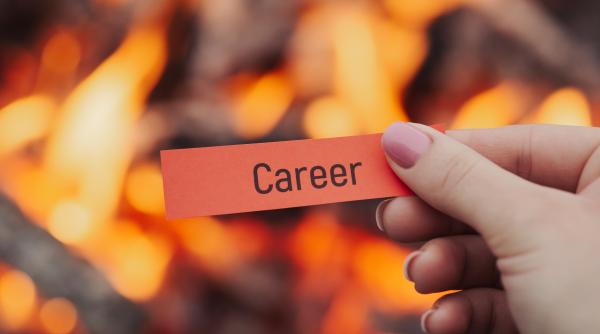 Cum să-ţi ajuți copilul să își aleagă cariera potrivită