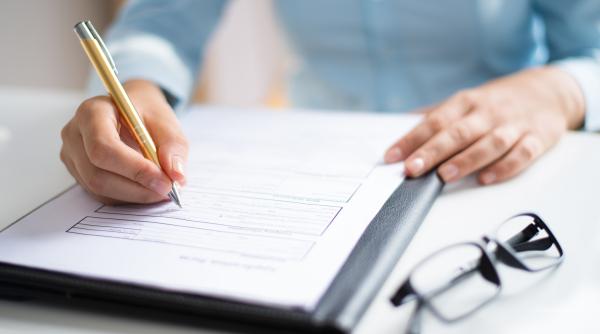 Urmează testarea PISA. Pentru prima dată în România, părinții vor completa la rândul lor un chestionar tematic