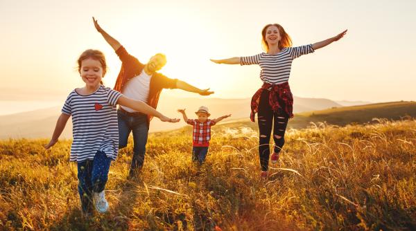 Iată 7 lucruri de făcut pentru a crește un copil de succes! 