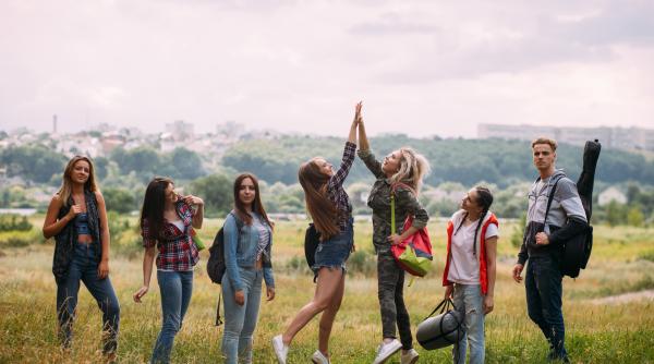 Sejur gratuit la munte, mare sau în Delta Dunării, pentru studenții fără restanțe