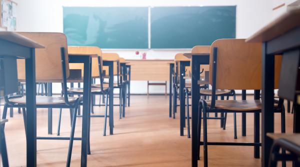 Școli închise după alegeri. Elevii care NU vor merge luni, 10 iunie, la cursuri