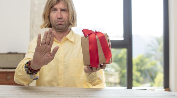 Iată cadoul pe care profesorii NU mai vor să-l primească la sfârșitul anului școlar