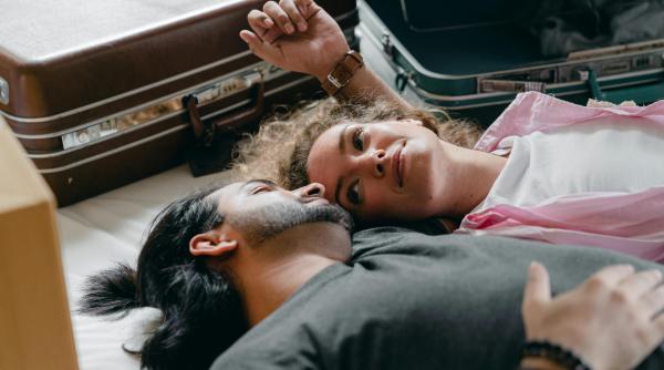 Este egoist să pleci în vacanță fără copii? Opinia psihologului 