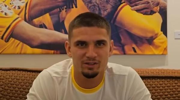 Mesaj de susținere de la echipa națională a României pentru elevii care susțin astăzi Evaluarea Națională. „Vă ţinem pumnii aşa cum şi voi o faceţi pentru noi”