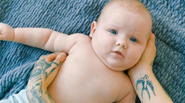 Coșuri la bebeluși: cauze și tratament