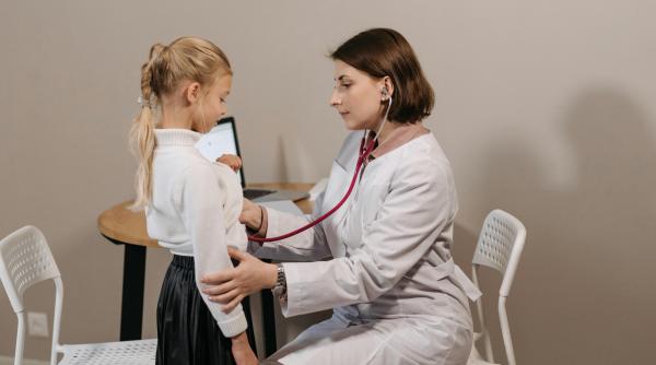 Dureri în piept la copii: Când ar trebui să vă faceți griji