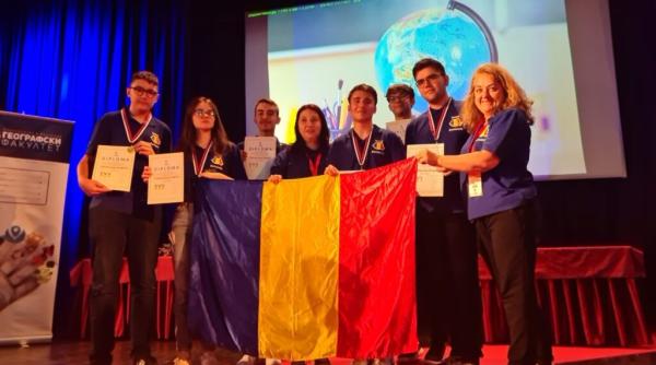 Medalii de aur, argint și bronz pentru elevii români, la Olimpiada Europeană de Geografie 