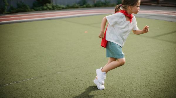 Urmați acești 10 pași pentru a vă motiva copilul