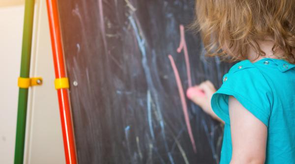 Cât de bine înțeleg profesorii copiii cu Asperger? Dr. Ioana Georgescu spune ce ar trebui să știe dascălii pentru ca acești elevi să fie bine integrați / VIDEO