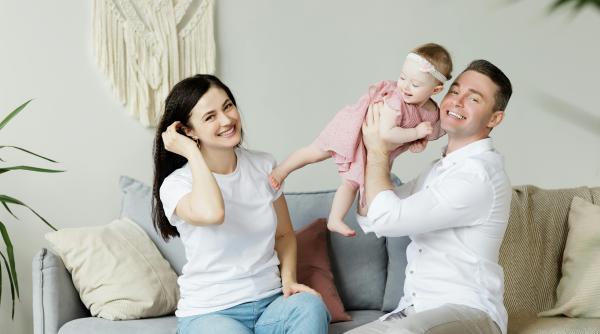 Aceste combinații astrologice de cupluri au cei mai frumoși copii: Cel mai controversat cuplu, Gemeni + Săgetător