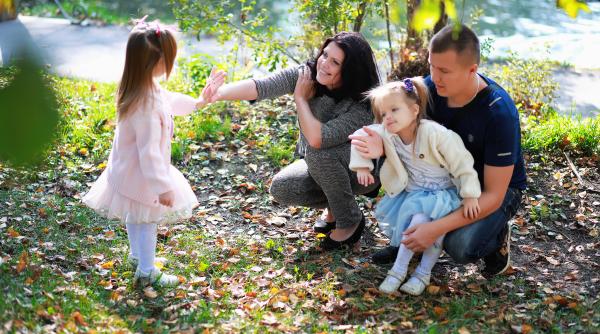 Iată de ce nicio regulă NU este dăunătoare pentru copii și părinți, potrivit unui expert