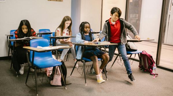 Ai un copil care lovește? Evită să faci aceste lucruri