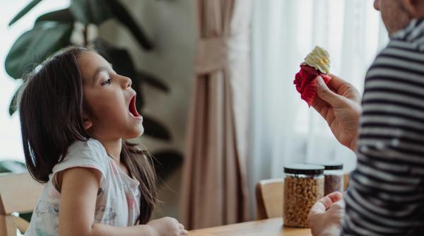 Lista alimentelor care îți regleză temperatura corpului: Exclude înghețata!