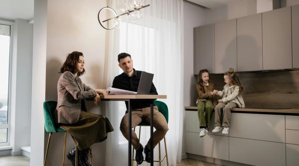 6 reguli pentru părinții despărțiți. Trebuie respectate pentru binele copiilor