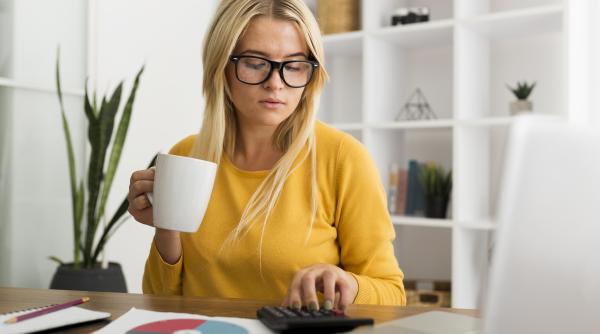 „Atunci când începeți un nou obicei, acesta nu ar trebui să dureze mai mult de două minute": cea mai simplă regulă de productivitate din lume de la autorul bestsellerului Atomic Habits