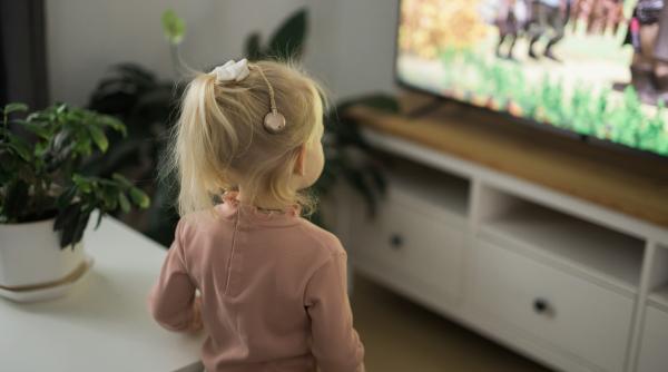 În România se lansează un nou canal TV pentru copii: Va fi destinat celor cu vârste între 4 și 11 ani