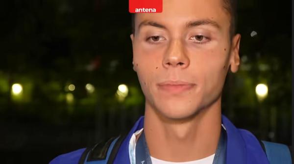 David Popovici, declarații emoționante: „L-am făcut foarte fericit pe copilul din mine!”