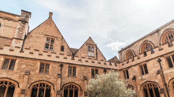 Un tânăr din Gorj a absolvit Universitatea Oxford