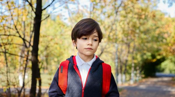 Cum să ajuți copiii negativi și pesimiști: Doar așa vei încuraja optimismul