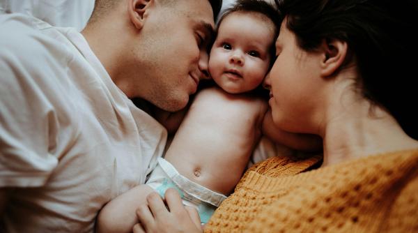 Descoperiri interesante în domeniul geneticii: Există o legătură între sănătatea copiilor și cât de mult se aseamănă cu tații lor