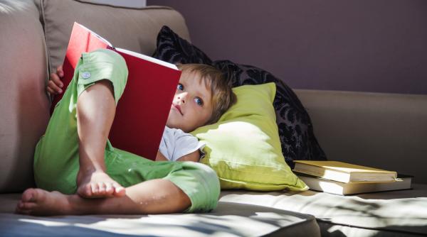 „Dragonii adormiți”. Cum pot părinții și profesorii să îi detecteze pentru a nu se ajunge la eșec? Psihologi: „EI au rămas invizibili pentru societate!”