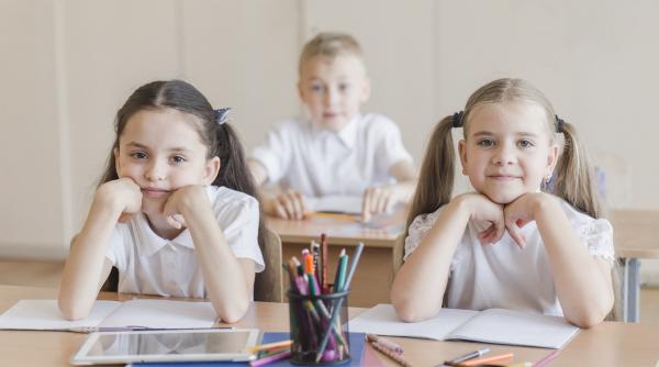 Prima zi de școală: emoții pentru copiii care încep clasa I