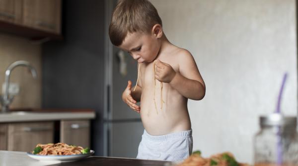 Acestea sunt principalele cauze ale HIPERACTIVITĂȚII la copii