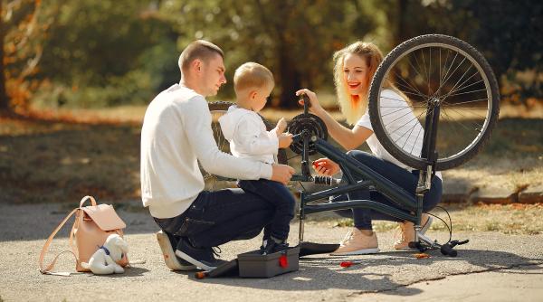 Părinți separați: când și cum să prezentați noul partener copilului. „Lucrurile NU trebuie grăbite”