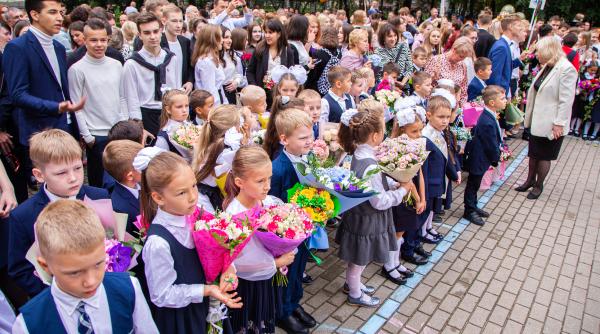 A început noul an școlar 2024-2025! Cu ce schimbări vine pentru elevi