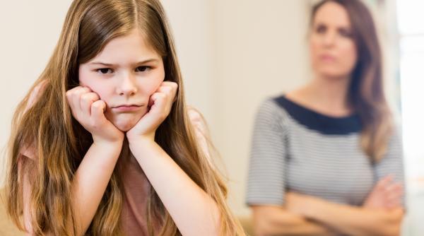 Acestea sunt cele mai frecvente motive ale conflictelor cu copiii tăi. „Dacă mai țipi, adio televizor!”