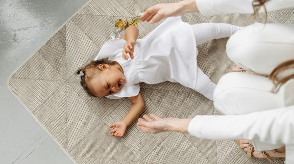 Lovituri la cap: Cât timp trebuie să îl ții treaz pe copil