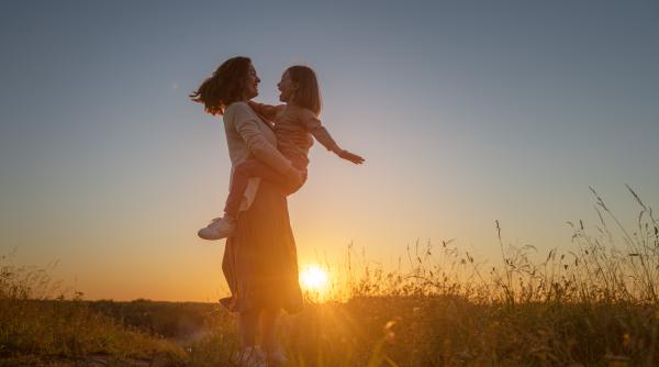 Obiectivul numărul 1 pe care ar trebui să-l aibă părinții pentru copiii lor! Expert în parenting: „Scopul principal NU este să le oferi o copilărie perfectă!”