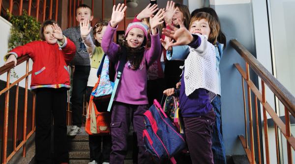 Fii cel mai bun aliat pentru copilul tău în primii ani de școală! Profesor: „Societatea s-a schimbat, iar elevii de astăzi nu mai sunt la fel ca acum 20 de ani”