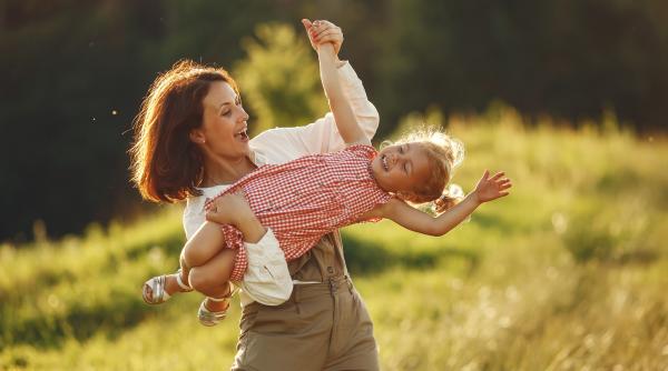 Parentingul de succes: O nouă metodă parentală pentru a-ți transforma copilul într-un individ fericit și sănătos