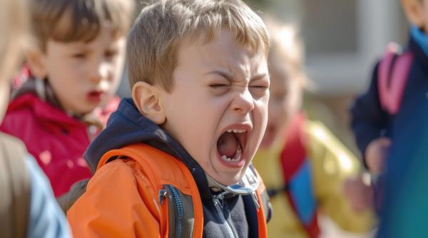 Oprește criza de furie a unui copil cu o întrebare! Va deveni un instrument valoros pentru tot restul vieții