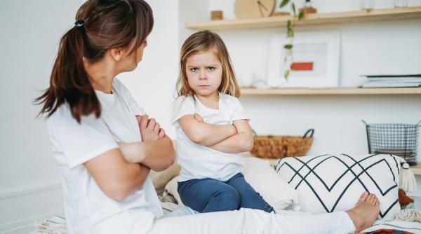 ”Te urăsc, mama!”: Cum să răspunzi unui copil care spune aceste cuvinte dureroase
