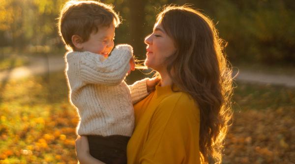 Cum să NU devii „acel părinte”? Un renumit psiholog de la Ivy League spune greșeala de parenting pe care o regretă și pe care mulți părinți o fac