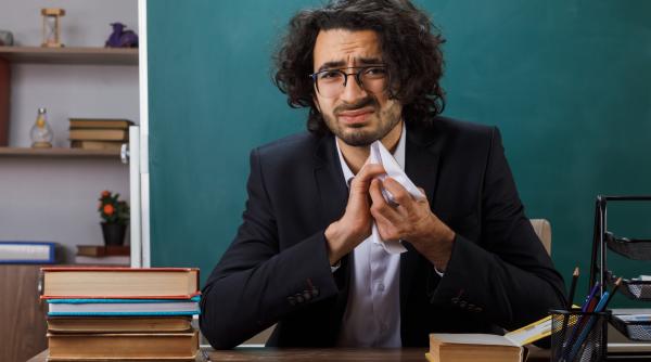 Limitele încrederii: Părinți versus profesori. ”Noi nu avem dreptul să avem opinii”, spune prof. Andreia Bodea