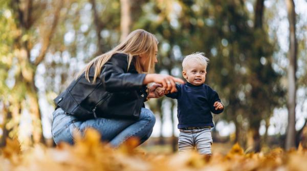 Pregătirea pentru înțărcare: Ce comportamente ale copilului arată că este momentul potrivit? Mara Popescu: „Eu le spun mamelor așa: să observe și să noteze” / VIDEO