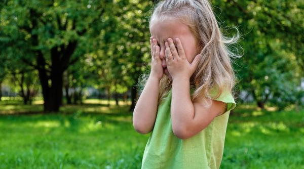 Cuvintele părinților care demotivează copiii și le afectează viitorul. Experți în parenting: „Sunt mai periculoase decât par!”