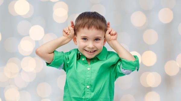 Limbaj neadecvat de față cu copiii? Experții explică cum să remediezi situația atunci când se întâmplă 