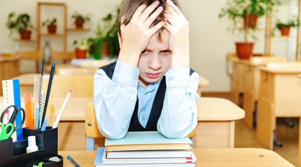 Prof. Florian Colceag, antrenorul de genii: „În momentul în care pui copiii la tocit, la făcut teme peste teme, i-ai nenorocit! Își paralizează emisfera dreaptă”