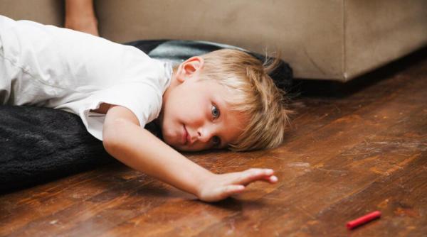 Puterea educativă a expresiei: ”Ia-te cu mâinile de fund și sari în sus”