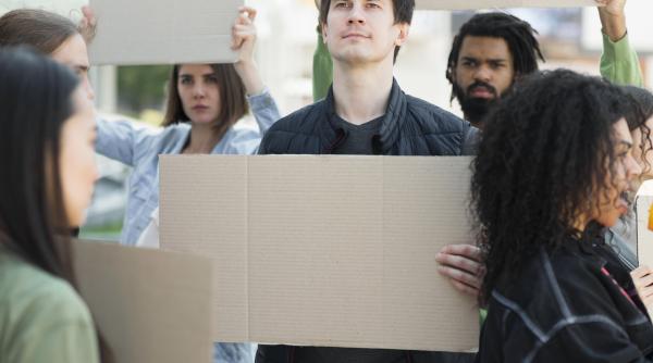 Cum sunt drepturile omului în lumea de azi? Prof. univ. dr. Nicolae Voiculescu: Uitați-vă ce s-a întâmplat