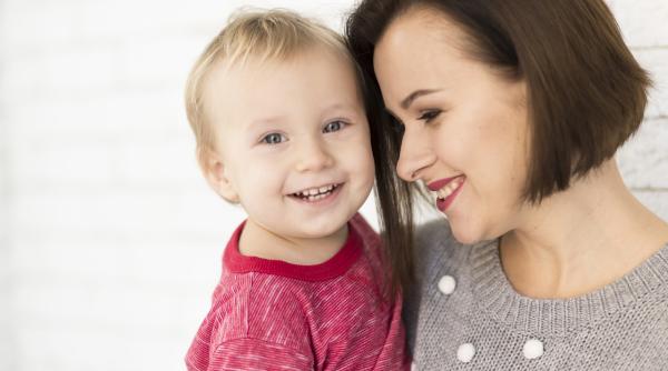 Cum să stabiliești limite clare copiilor mici: Fundamentul unei dezvoltări echilibrate