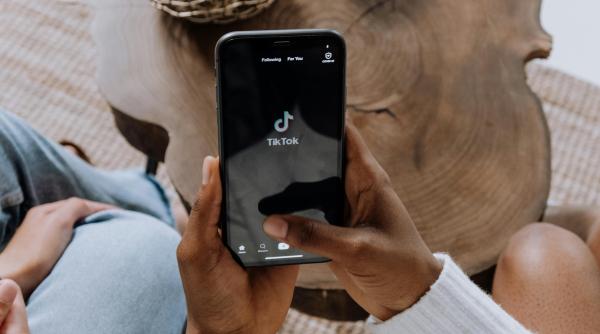 O țară interzice TikTok pentru un an! Ce a determinat Guvernul să ia această măsură